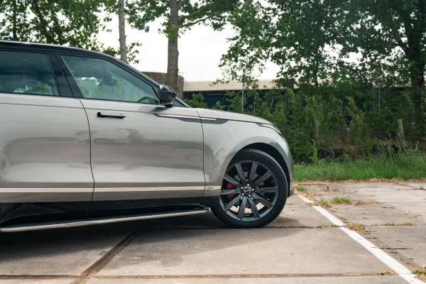 Foto 13 van fotogallerij Land Rover Range Rover Velar uit 2019