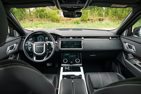 Foto 18 van fotogallerij Land Rover Range Rover Velar uit 2019