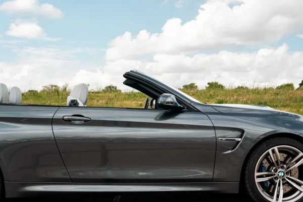 Foto 12 van fotogallerij BMW M4 Cabrio uit 2014