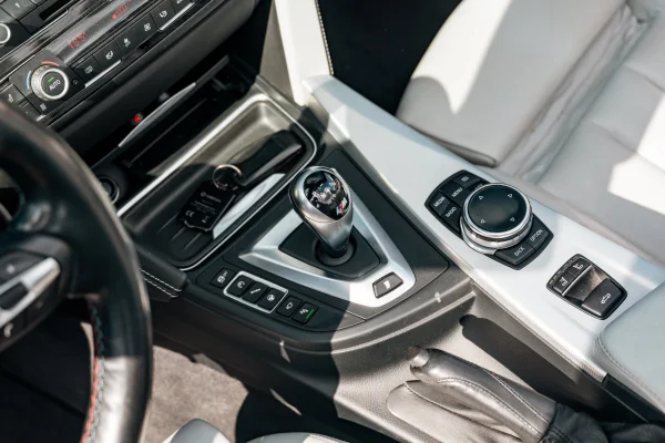 Foto 19 van fotogallerij BMW M4 Cabrio uit 2014
