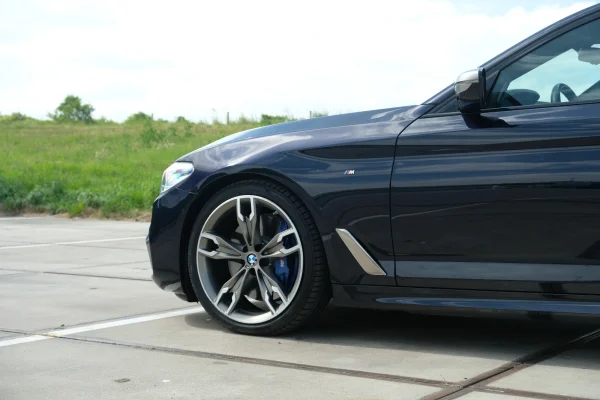 Foto 16 van fotogallerij BMW M550i uit 2018