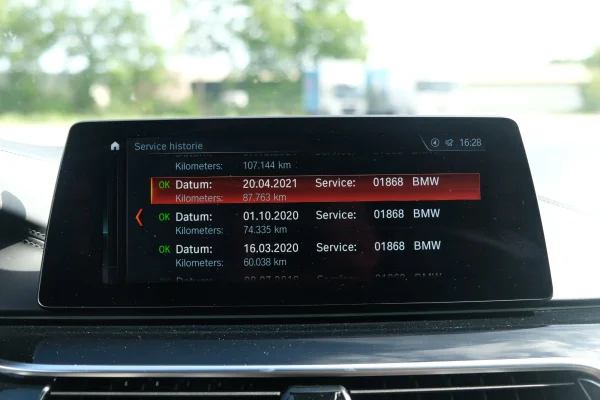 Foto 41 van fotogallerij BMW M550i uit 2018