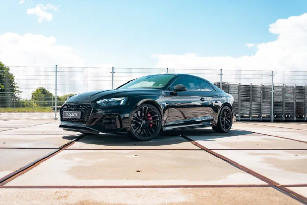 Foto 32 van fotogallerij Audi RS5 Coupe uit 2020