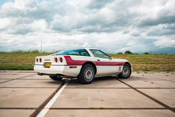 Foto 1 van fotogallerij Chevrolet Corvette C4 uit 1984