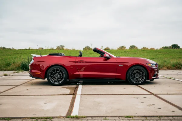 Foto 2 van fotogallerij Ford Mustang uit 2017