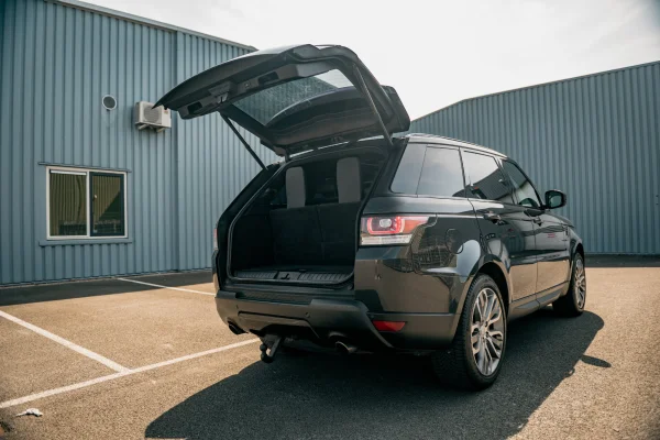 Foto 5 van fotogallerij Land Rover Range Rover Sport uit 2015