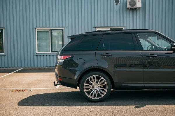 Foto 8 van fotogallerij Land Rover Range Rover Sport uit 2015