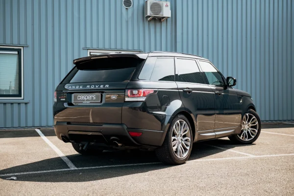 Foto 1 van fotogallerij Land Rover Range Rover Sport uit 2015