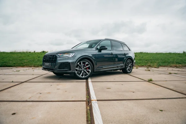 Foto 4 van fotogallerij Audi Q7 Competition uit 2020
