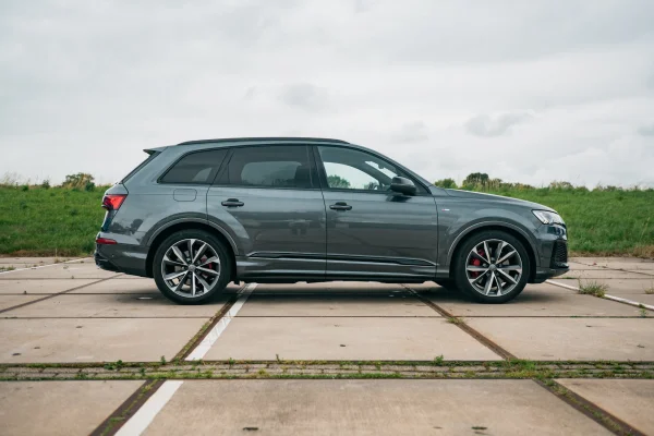 Foto 9 van fotogallerij Audi Q7 Competition uit 2020