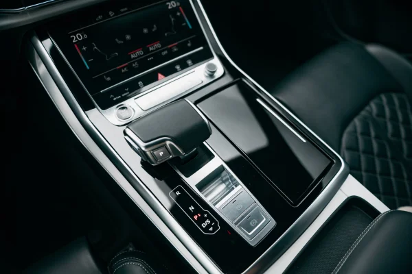 Foto 2 van fotogallerij Audi Q7 Competition uit 2020