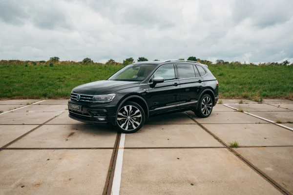 Foto 4 van fotogallerij Volkswagen Tiguan Allspace 2.0 TSI 4Motion Highline Business R 7p. uit 2020