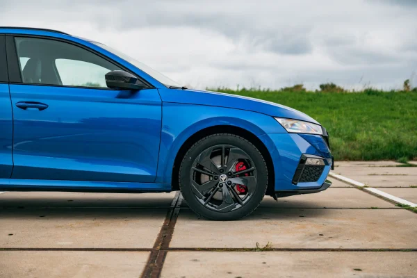 Foto 6 van fotogallerij Skoda Octavia Combi RS uit 2024