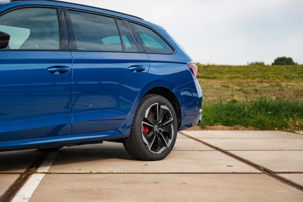 Foto 7 van fotogallerij Skoda Octavia Combi RS uit 2024