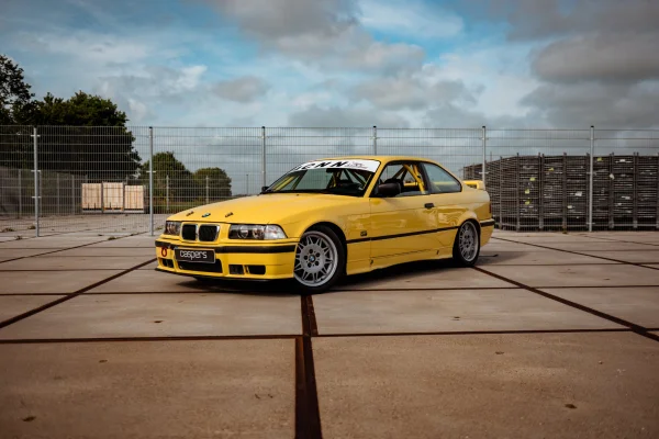 Foto 2 van fotogallerij BMW 3-serie Coupé M3 uit 1993