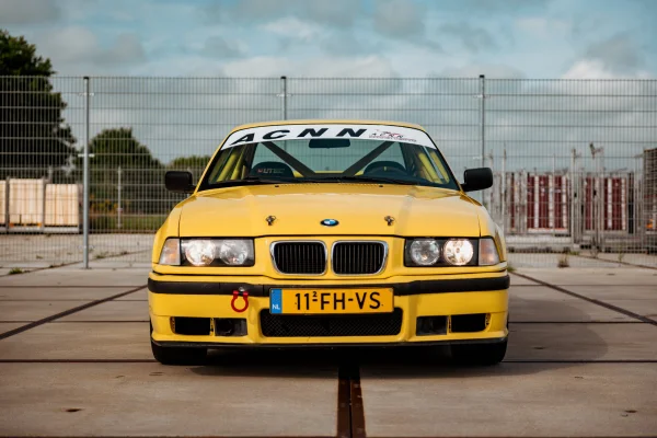 Foto 9 van fotogallerij BMW 3-serie Coupé M3 uit 1993
