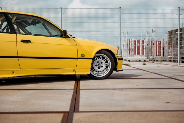 Foto 15 van fotogallerij BMW 3-serie Coupé M3 uit 1993