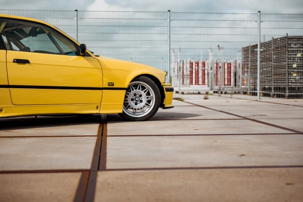Foto 16 van fotogallerij BMW 3-serie Coupé M3 uit 1993