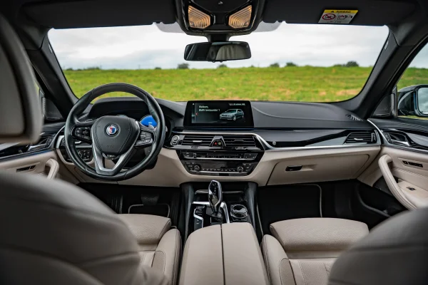 Foto 15 van fotogallerij Alpina D5 S TOURING ALLRAD uit 2019