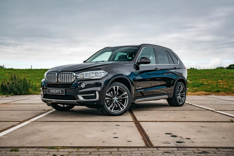 Foto 0 van fotogallerij BMW X5 xDrive40d uit 2015