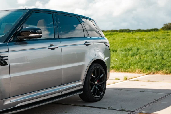 Foto 6 van fotogallerij Land Rover Range Rover Sport SVR uit 2019