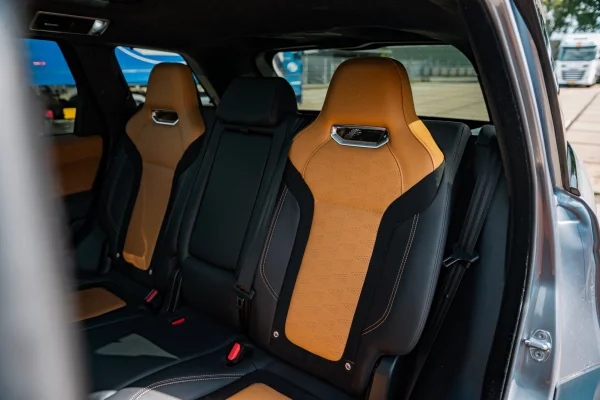 Foto 19 van fotogallerij Land Rover Range Rover Sport SVR uit 2019