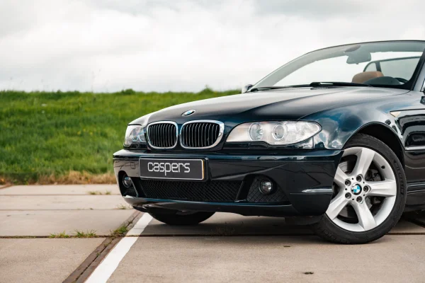 Foto 9 van fotogallerij BMW 330Ci uit 2004