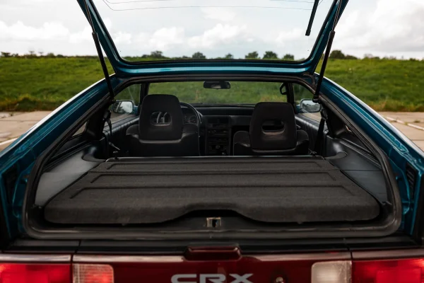 Foto 12 van fotogallerij Honda CRX uit 1991
