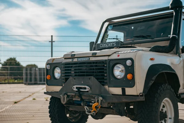 Foto 9 van fotogallerij Land Rover Defender 90 uit 1999