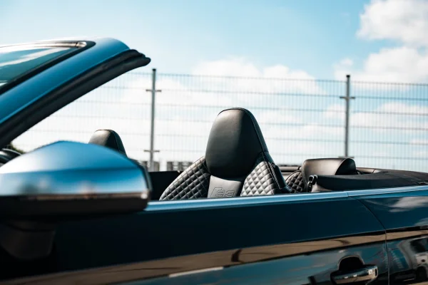 Foto 14 van fotogallerij Audi S3 Cabriolet uit 2015