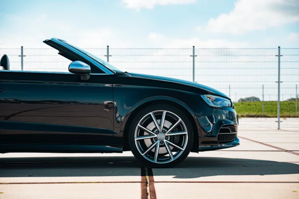 Foto 8 van fotogallerij Audi S3 Cabriolet uit 2015