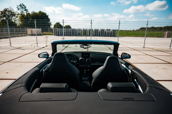 Foto 15 van fotogallerij Audi S3 Cabriolet uit 2015