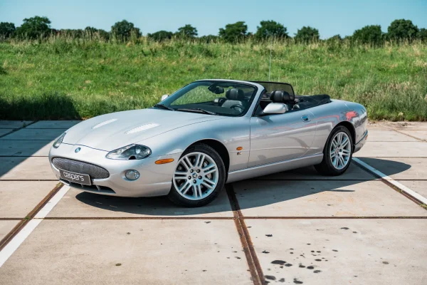 Foto 2 van fotogallerij Jaguar XKR uit 2005