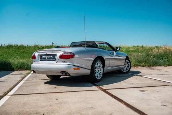 Foto 9 van fotogallerij Jaguar XKR uit 2005