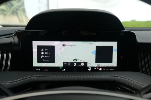 Foto 51 van fotogallerij Skoda Superb Combi Plug-in Hybrid uit 2024