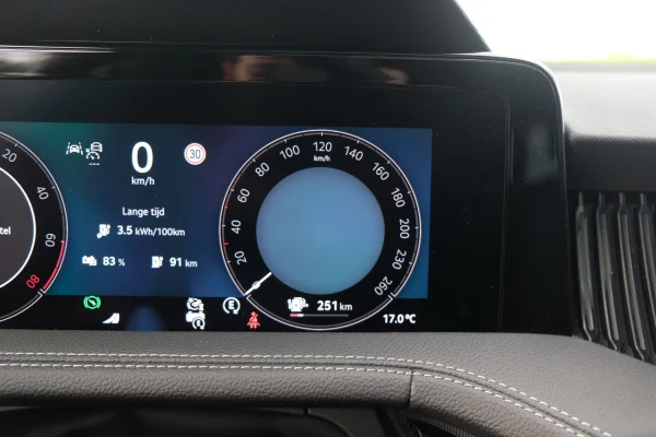 Foto 53 van fotogallerij Skoda Superb Combi Plug-in Hybrid uit 2024