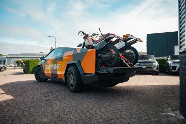 Foto 8 van fotogallerij Tesla Cybertruck uit 2024