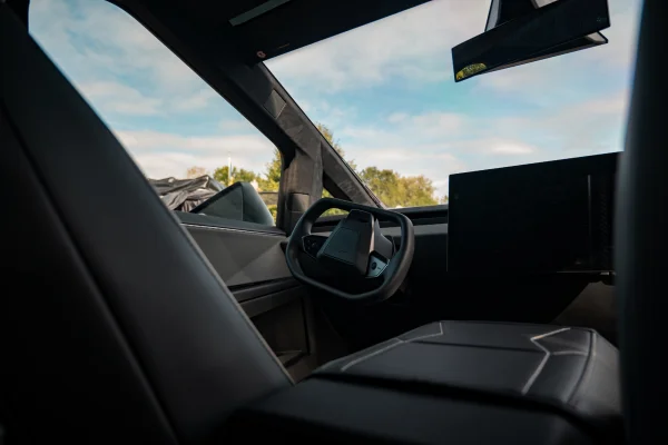 Foto 18 van fotogallerij Tesla Cybertruck uit 2024