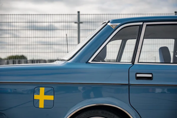 Foto 15 van fotogallerij Volvo 244 Restomod uit 1978