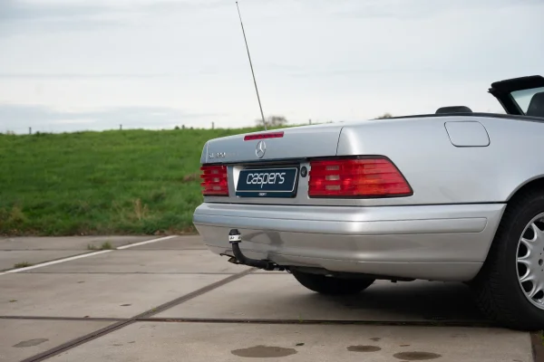Foto 10 van fotogallerij Mercedes-Benz SL320 uit 1996