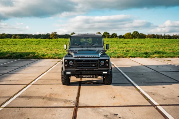 Foto 4 van fotogallerij Land Rover Defender 90 Urban uit 2014
