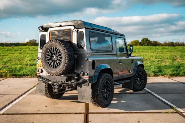 Foto 9 van fotogallerij Land Rover Defender 90 Urban uit 2014