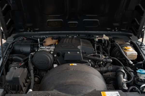 Foto 21 van fotogallerij Land Rover Defender 90 Urban uit 2014