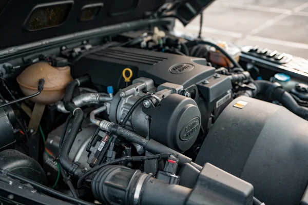 Foto 23 van fotogallerij Land Rover Defender 90 Urban uit 2014