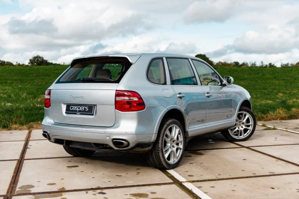 Foto 2 van fotogallerij Porsche Cayenne uit 2007