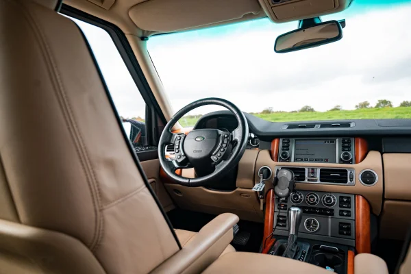 Foto 13 van fotogallerij Land Rover Range Rover uit 2009