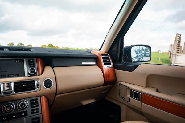 Foto 26 van fotogallerij Land Rover Range Rover uit 2009