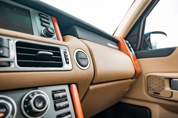 Foto 31 van fotogallerij Land Rover Range Rover uit 2009