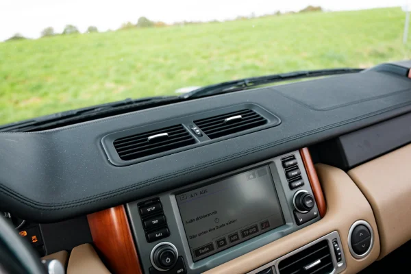 Foto 35 van fotogallerij Land Rover Range Rover uit 2009