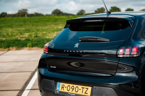 Foto 8 van fotogallerij Peugeot Peugeot 208 1.2 PureTech Active Pack uit 2023